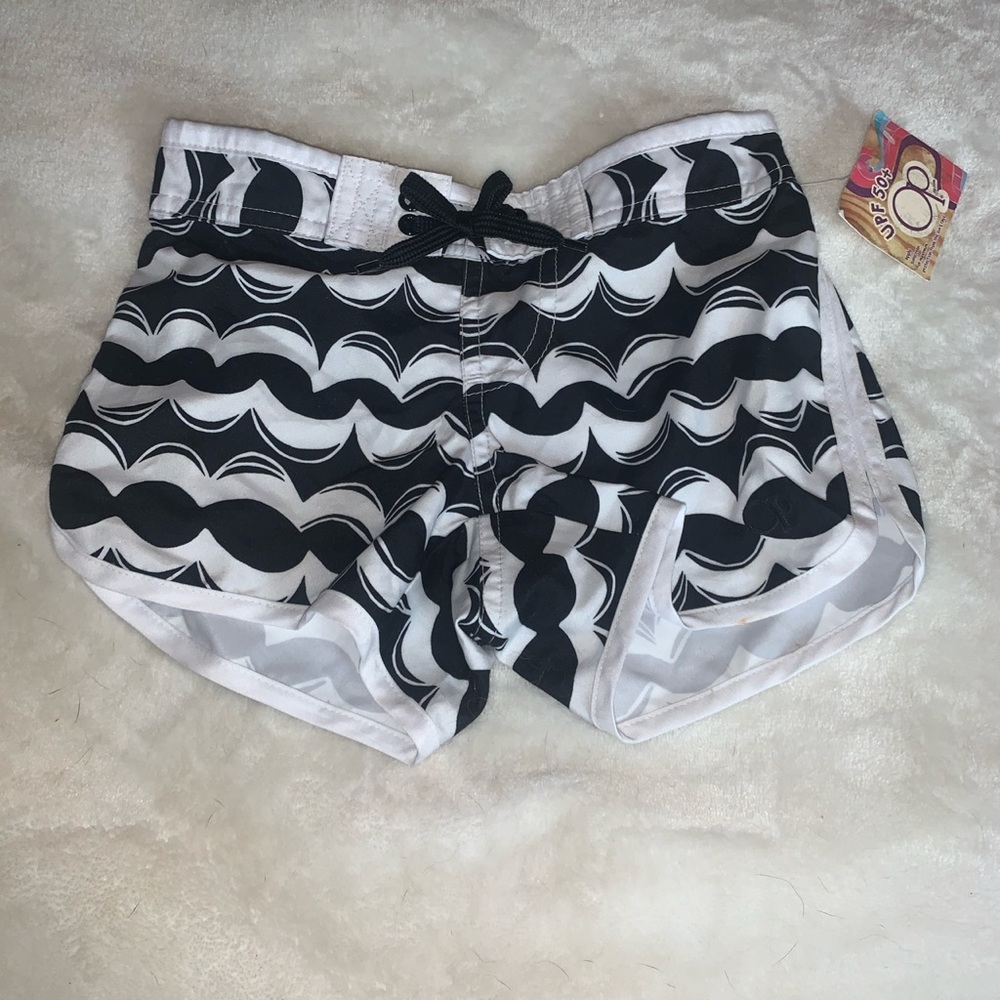 Size XS 4-5 OP Ocean Pacific Swim Board Shorts Black White Wave Print New